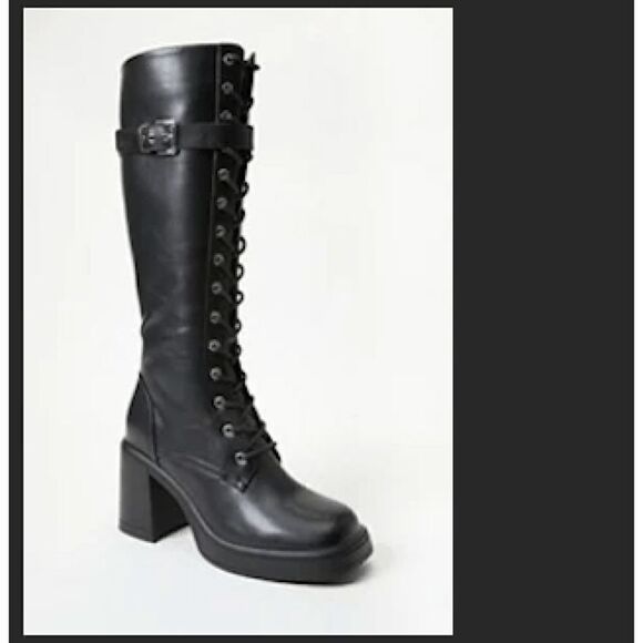 Lace-Up Boot Womens Casual Black Leather Combat Chunky Heel Shoe New - Picture 2 of 7